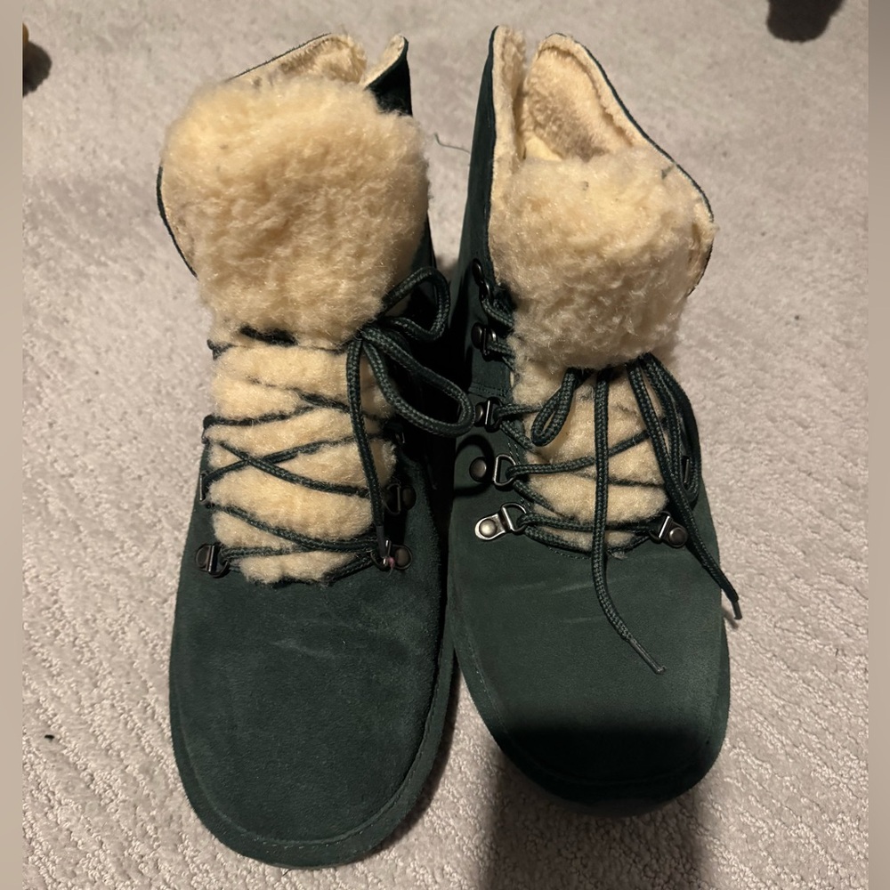 Bearpaw Marie suede water resistant winter boots